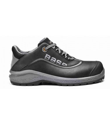 Scarpa bassa s3 src